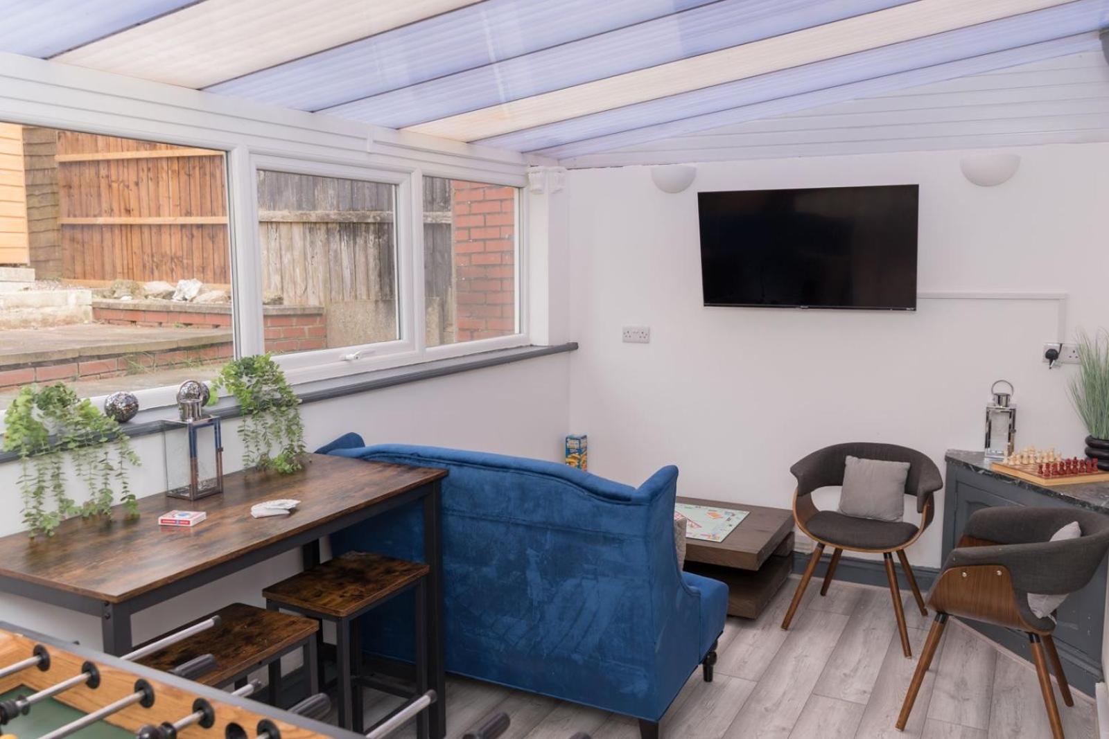 4 Bedroom Cosy Holiday home